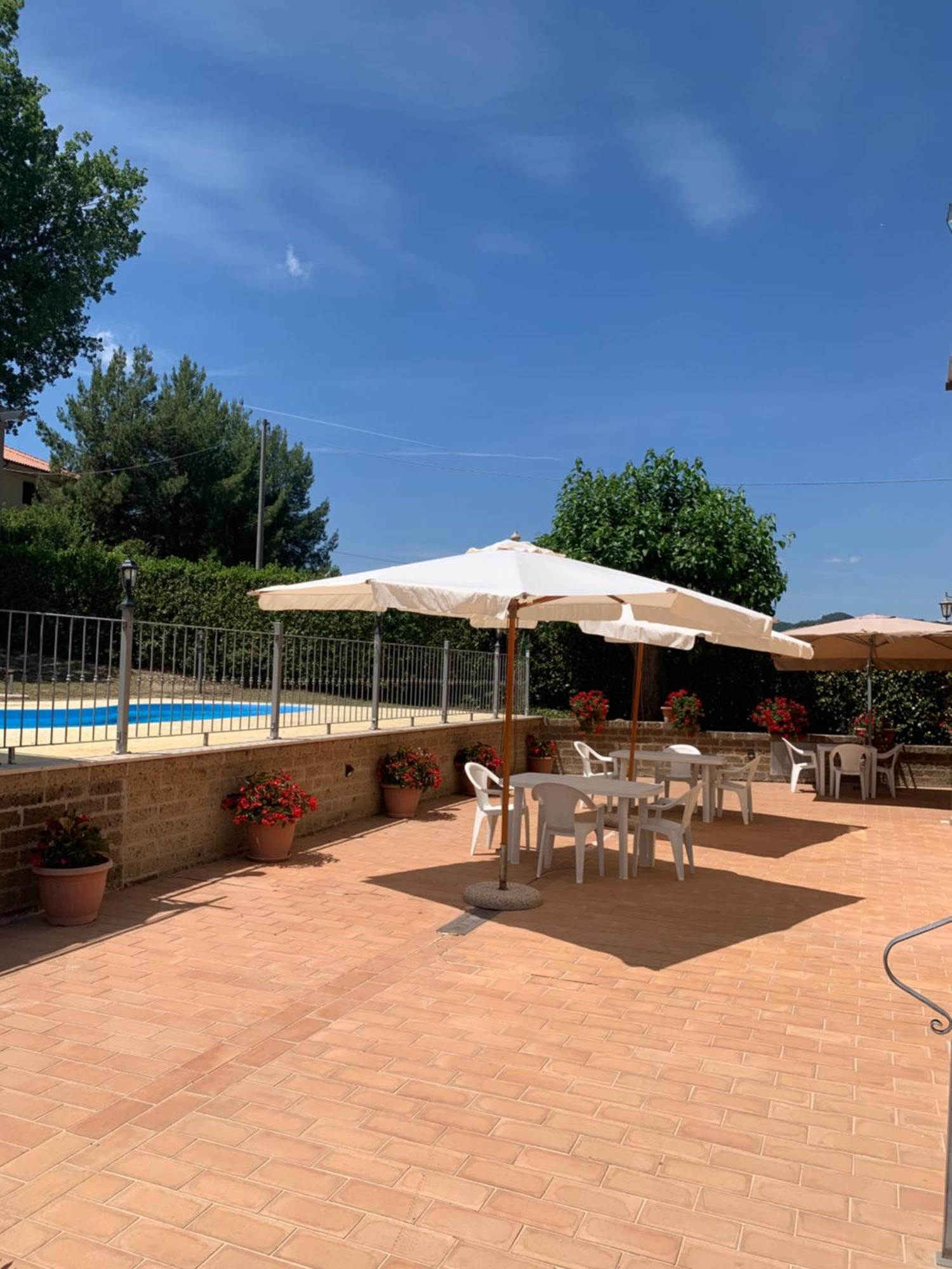 Agriturismo Cerquatonda Montalto delle Marche Exteriör bild